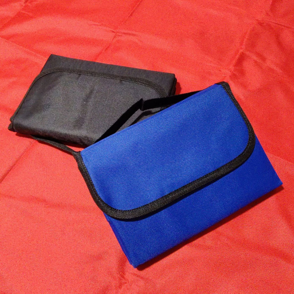 Плед - коврик для пикника и пляжа Monaco 150 х 120 см. / Утолщенное непромокаемое покрывало - сумка для кемпинга